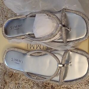 Simmi Visha Mirror Effect Silver Flats